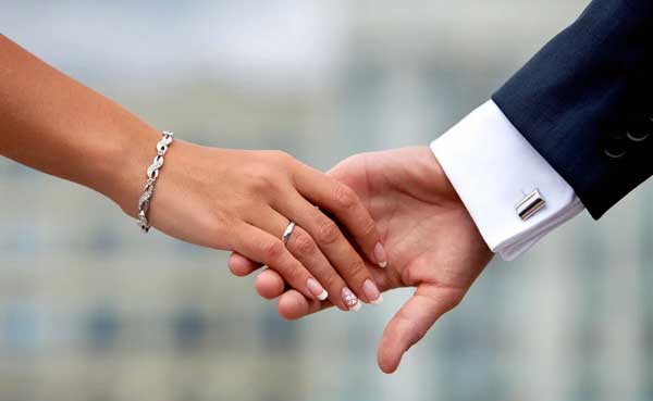 【侦探】婚姻疗法新趋势：正念练习如何拯救